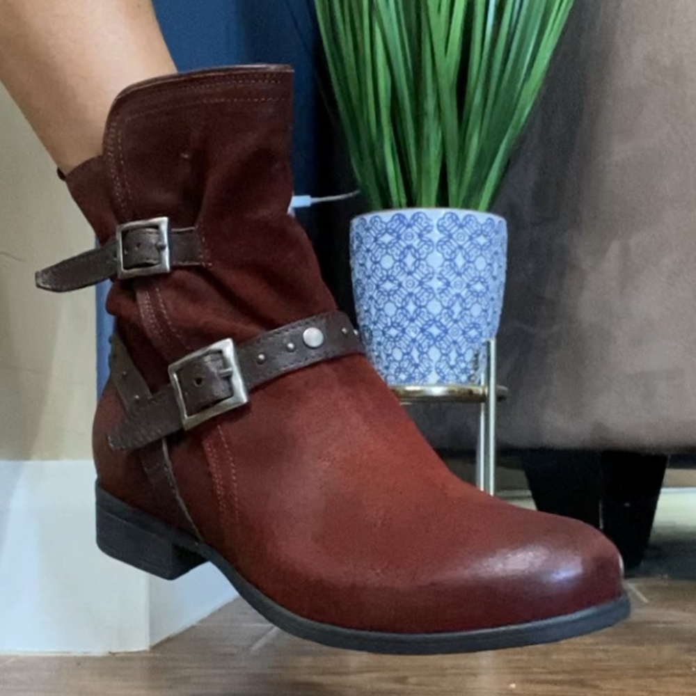 Miz Mooz Sammie Boots in Cabernet